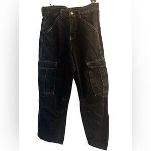 BDG Black Cargo Pants with Relaxed Fit